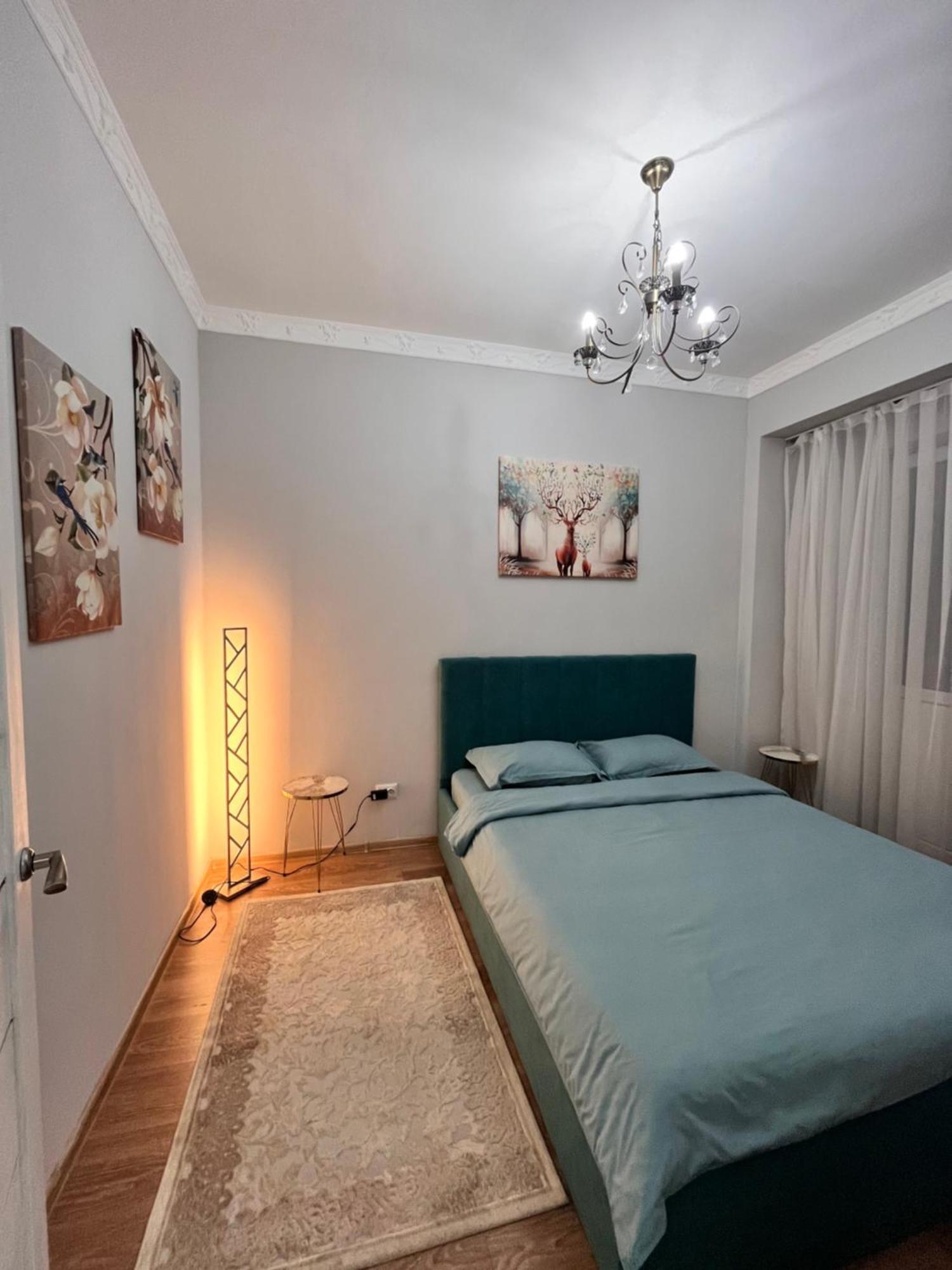 2-х комнатная в золотом квадрате * Almaty